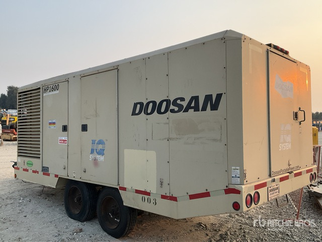 2013 Doosan HP1600WCU-EX-T3 Mobile Air Compressor - Kompresor za vazduh: slika 2 2013 Doosan HP1600WCU-EX-T3 Mobile Air Compressor - Kompresor za vazduh: slika 2