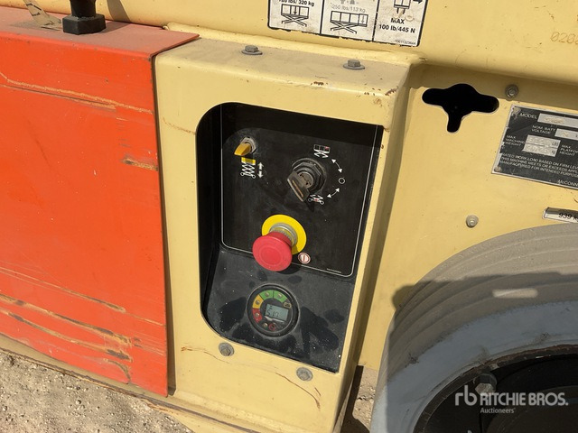 2015 JLG 3248RS Electric Scissor Lift - Lift u obliku makaza: slika 5 2015 JLG 3248RS Electric Scissor Lift - Lift u obliku makaza: slika 5