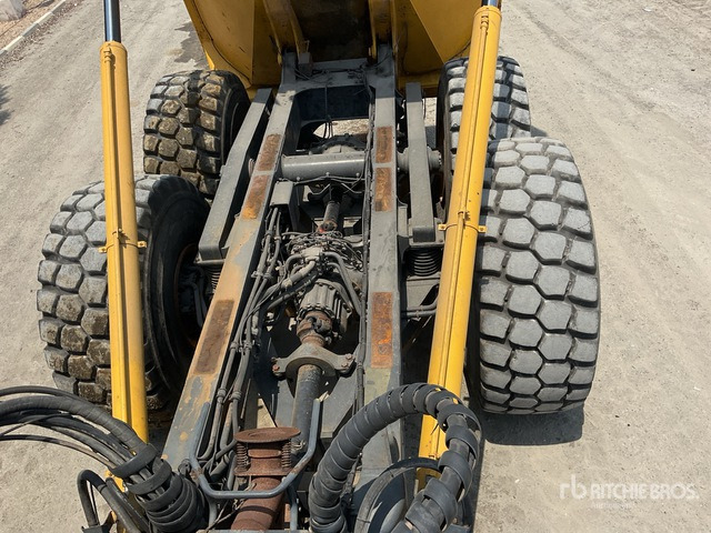 2015 Komatsu HM400-3 - Zglobni kiper: slika 5 2015 Komatsu HM400-3 - Zglobni kiper: slika 5