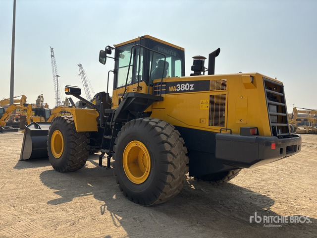 2017 Komatsu WA380Z-6 Wheel Loader - Utovarivač točkaš: slika 2 2017 Komatsu WA380Z-6 Wheel Loader - Utovarivač točkaš: slika 2