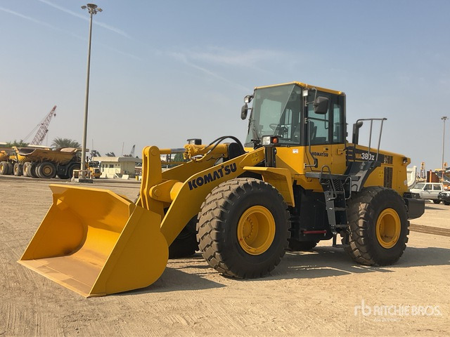 2017 Komatsu WA380Z-6 Wheel Loader - Utovarivač točkaš: slika 1 2017 Komatsu WA380Z-6 Wheel Loader - Utovarivač točkaš: slika 1
