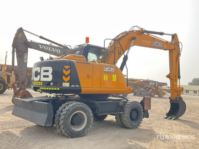 2018 JCB JS175W - Bager točkaš: slika 3 2018 JCB JS175W - Bager točkaš: slika 3