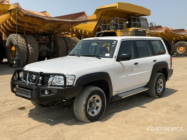 2018 Nissan Patrol GL 4x4 SUV - SUV: slika 2 2018 Nissan Patrol GL 4x4 SUV - SUV: slika 2