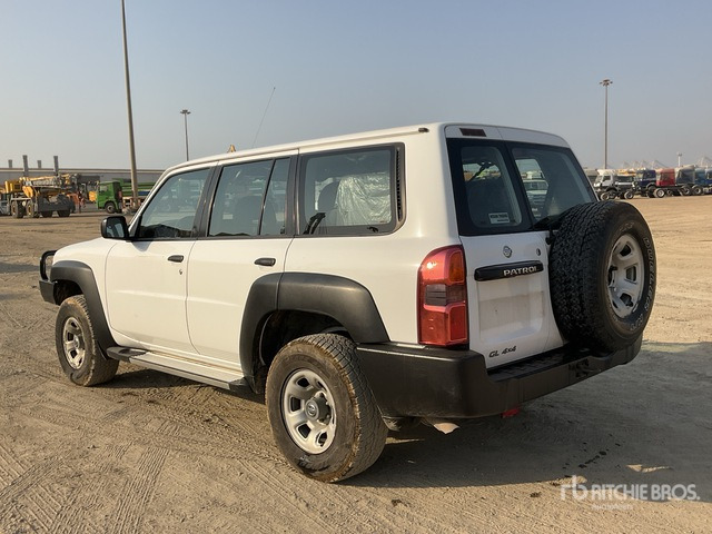 2018 Nissan Patrol GL 4x4 SUV - SUV: slika 4 2018 Nissan Patrol GL 4x4 SUV - SUV: slika 4