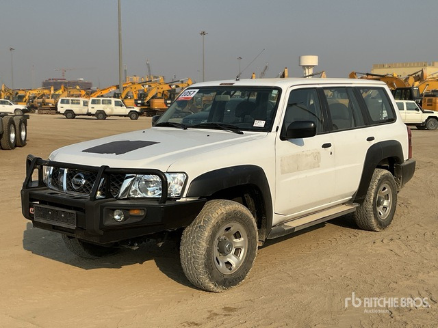 2018 Nissan Patrol GL 4x4 SUV - SUV: slika 2 2018 Nissan Patrol GL 4x4 SUV - SUV: slika 2
