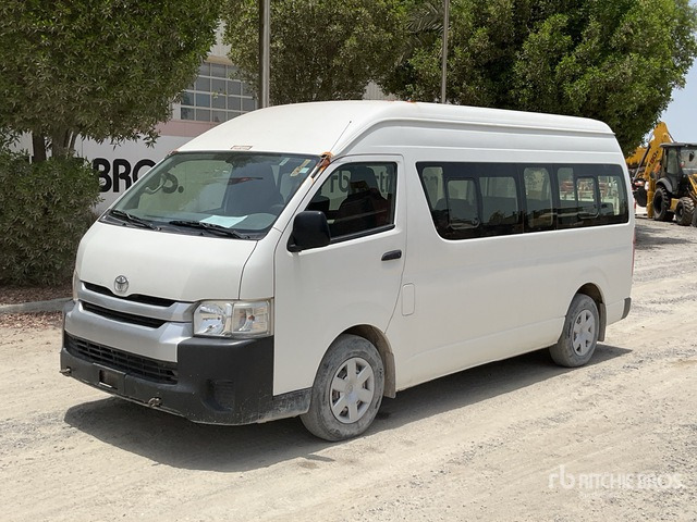2018 Toyota Hiace High Roof 4x2 16-Seat Mini Bus - Minibus, Putnički kombi: slika 2 2018 Toyota Hiace High Roof 4x2 16-Seat Mini Bus - Minibus, Putnički kombi: slika 2