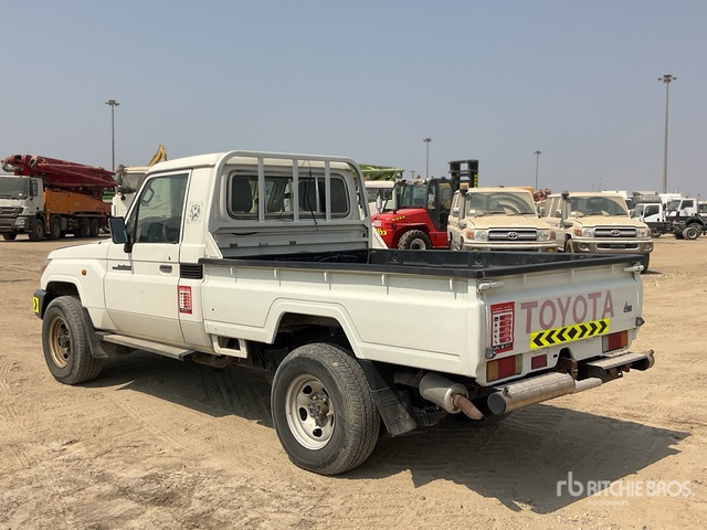 2018 Toyota Land Cruiser 79L 4x4 Pickup - Pikap: slika 4 2018 Toyota Land Cruiser 79L 4x4 Pickup - Pikap: slika 4