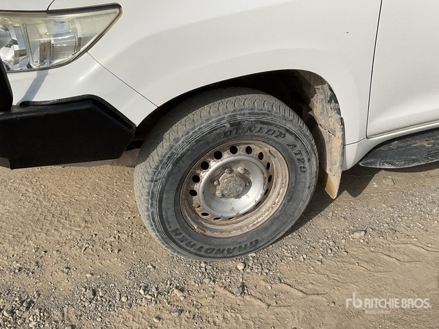 2018 Toyota Prado TX 150L 4x4 SUV - SUV: slika 5 2018 Toyota Prado TX 150L 4x4 SUV - SUV: slika 5