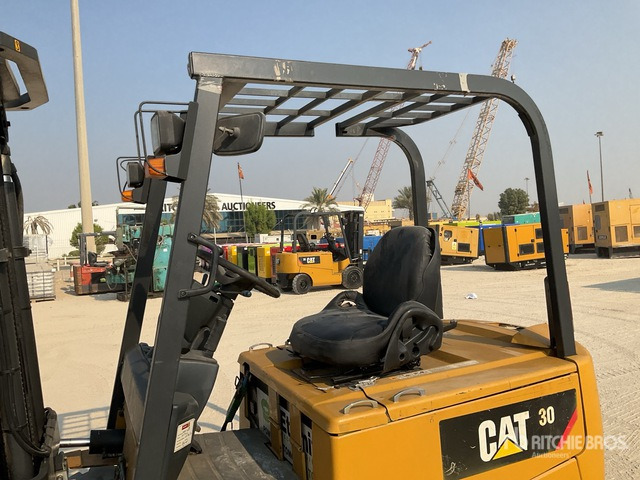2019 Cat EP30CA1 3 ton Electric Forklift - Električni viljuškar: slika 5 2019 Cat EP30CA1 3 ton Electric Forklift - Električni viljuškar: slika 5