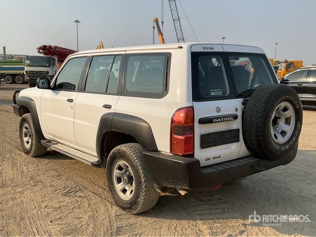 2019 Nissan Patrol GL 4x4 SUV - SUV: slika 4 2019 Nissan Patrol GL 4x4 SUV - SUV: slika 4