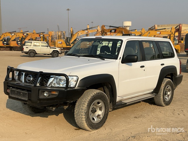 2019 Nissan Patrol GL 4x4 SUV - SUV: slika 1 2019 Nissan Patrol GL 4x4 SUV - SUV: slika 1