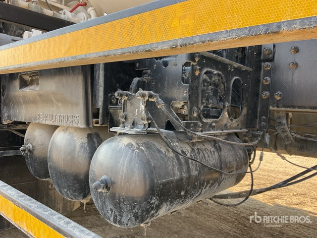 2019 Renault K440 8x4 Twin-Steer Mixer Truck - Mikser za beton: slika 4 2019 Renault K440 8x4 Twin-Steer Mixer Truck - Mikser za beton: slika 4