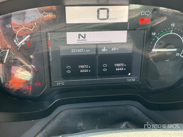 2019 Renault K440 8x4 Twin-Steer Mixer Truck - Mikser za beton: slika 5 2019 Renault K440 8x4 Twin-Steer Mixer Truck - Mikser za beton: slika 5