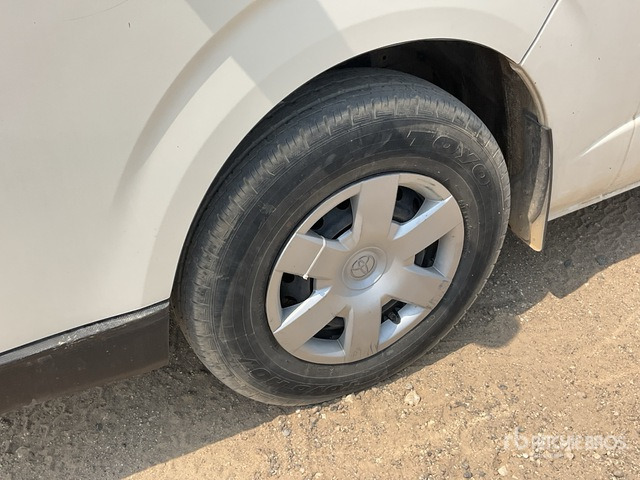 2019 Toyota Hiace 4x2 14-Seat Mini Bus - Minibus, Putnički kombi: slika 5 2019 Toyota Hiace 4x2 14-Seat Mini Bus - Minibus, Putnički kombi: slika 5