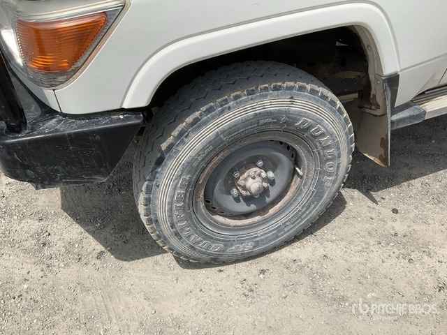 2019 Toyota Land Cruiser 76L 4x4 SUV - SUV: slika 5 2019 Toyota Land Cruiser 76L 4x4 SUV - SUV: slika 5