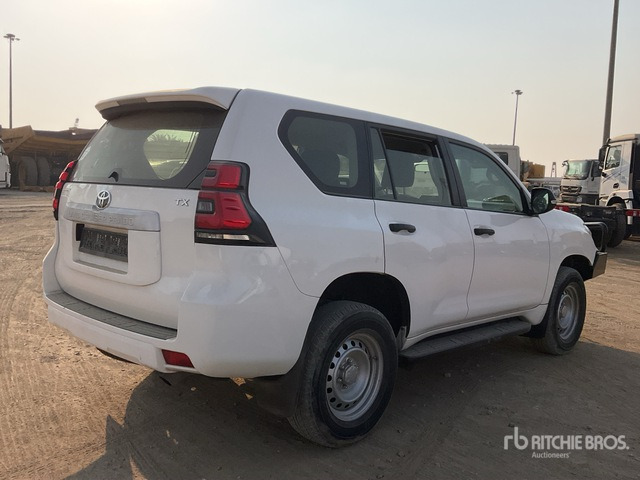 2019 Toyota Prado TX 150L 4x4 SUV - SUV: slika 4 2019 Toyota Prado TX 150L 4x4 SUV - SUV: slika 4