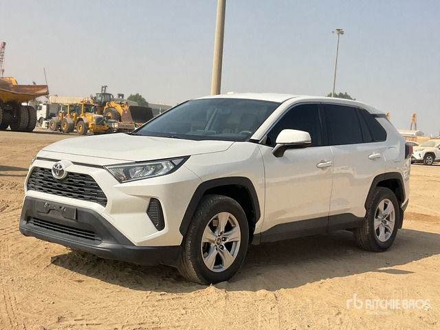 2019 Toyota RAV4 4WD SUV - SUV: slika 1 2019 Toyota RAV4 4WD SUV - SUV: slika 1