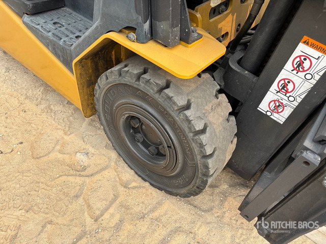 2020 Cat EP25CB 2.5 ton Electric Forklift - Električni viljuškar: slika 4 2020 Cat EP25CB 2.5 ton Electric Forklift - Električni viljuškar: slika 4