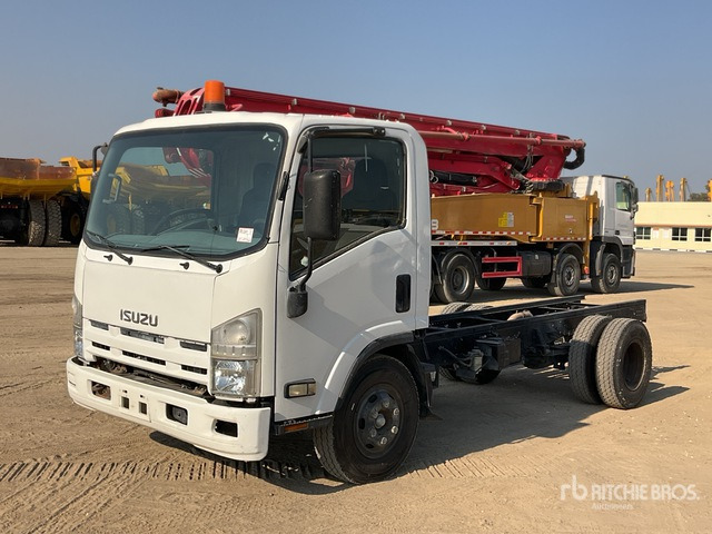 2020 Isuzu Reward NP 4x2 Cab and Chassis - Kamion sa golom šasijom i zatvorenom kabinom: slika 1 2020 Isuzu Reward NP 4x2 Cab and Chassis - Kamion sa golom šasijom i zatvorenom kabinom: slika 1