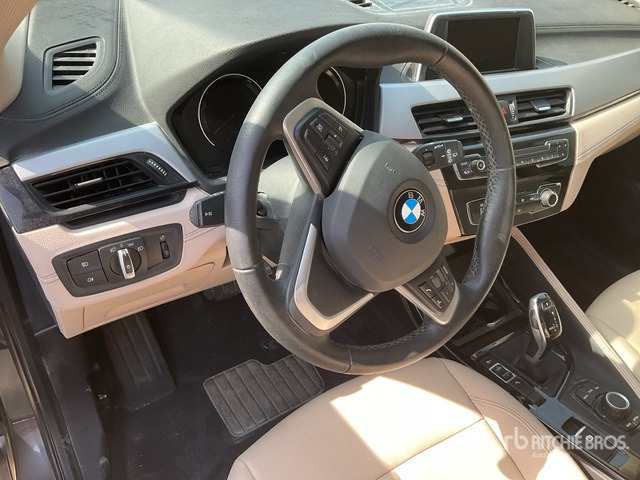 2022 BMW X2 (Inoperable) Automobile - Automobil: slika 5 2022 BMW X2 (Inoperable) Automobile - Automobil: slika 5