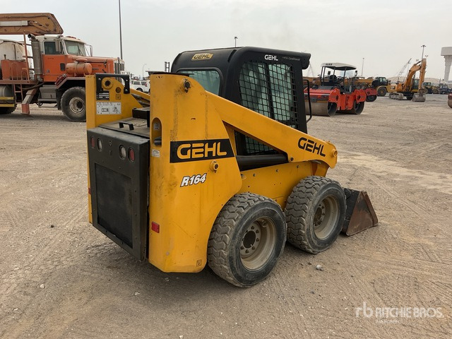 2022 Gehl R164 - Mini utovarivač: slika 4 2022 Gehl R164 - Mini utovarivač: slika 4