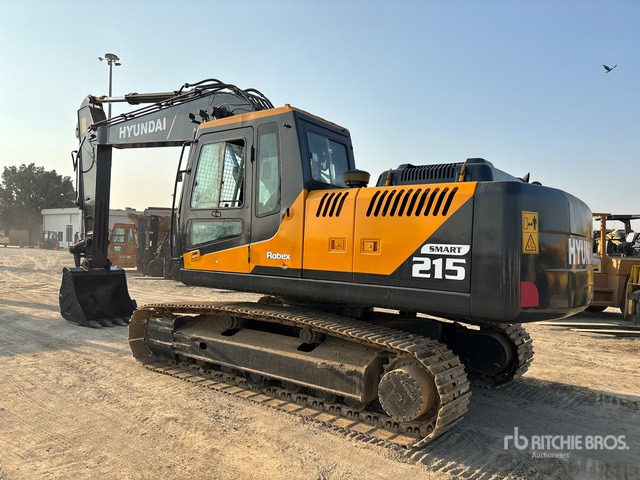 2023 Hyundai R215 Smart Tracked Excavator - Bager guseničar: slika 2 2023 Hyundai R215 Smart Tracked Excavator - Bager guseničar: slika 2