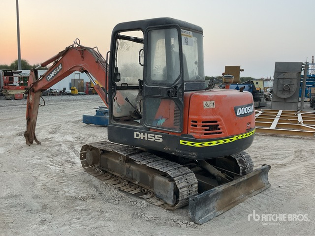 Doosan DH55 - Mini bager: slika 4 Doosan DH55 - Mini bager: slika 4