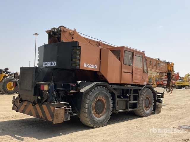 Kobelco RK250-3 - Autokran za teške terene: slika 4 Kobelco RK250-3 - Autokran za teške terene: slika 4