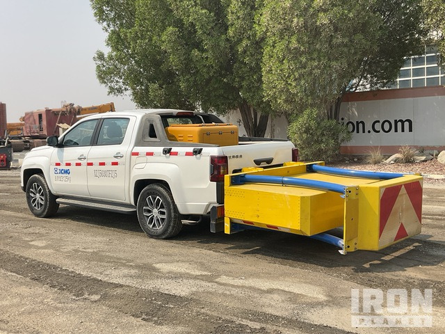 2018 JMC JX1032PSED5 4x2 Crew Cab Attenuator Truck - Korisno/ Posebno vozilo: slika 4 2018 JMC JX1032PSED5 4x2 Crew Cab Attenuator Truck - Korisno/ Posebno vozilo: slika 4