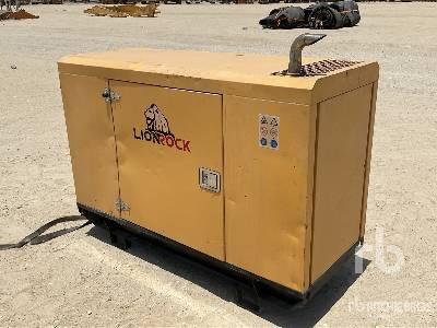 LIONROCK LRY8.8S 8.8 kVA Skid-Mounted - Set generatora: slika 3 LIONROCK LRY8.8S 8.8 kVA Skid-Mounted - Set generatora: slika 3