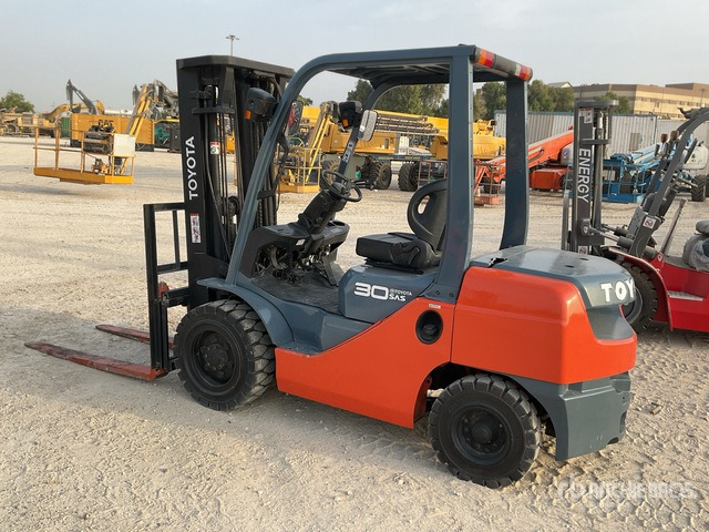 Toyota 72-8FDN30 - Dizel viljuškar: slika 3 Toyota 72-8FDN30 - Dizel viljuškar: slika 3