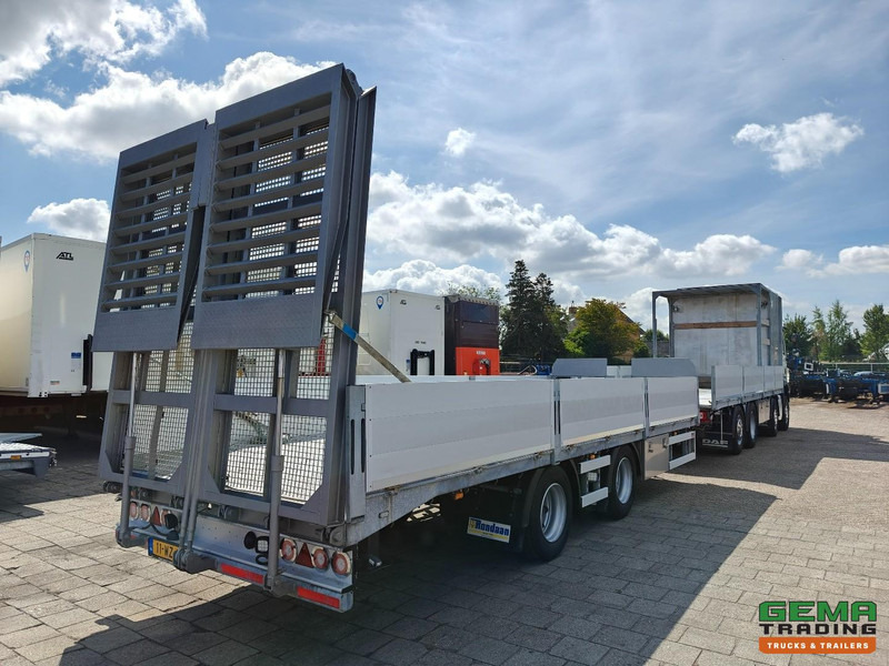 DAF CF 430 FAX 8x2/6 Dagcabine Euro6D - Machine Transporter + 2assige Aanhanger - Hydraulische Rampen - Afneembare 10.000L WaterTank - 20.000km! Origineel - Kamion za prevoz automobila: slika 3 DAF CF 430 FAX 8x2/6 Dagcabine Euro6D - Machine Transporter + 2assige Aanhanger - Hydraulische Rampen - Afneembare 10.000L WaterTank - 20.000km! Origineel - Kamion za prevoz automobila: slika 3