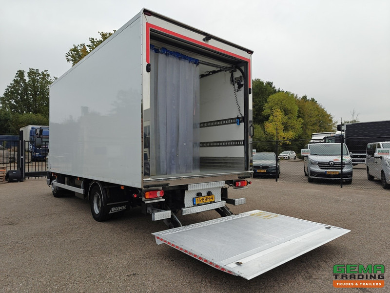 DAF LF 210 FA 4x2 Dagcab Euro6A - Koel/Vriesbak 5.5M + Carrier Supra 550 + Laadklep 2000KG - 173.000KM! - Hladnjača: slika 2 DAF LF 210 FA 4x2 Dagcab Euro6A - Koel/Vriesbak 5.5M + Carrier Supra 550 + Laadklep 2000KG - 173.000KM! - Hladnjača: slika 2