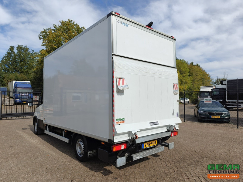Iveco 35S18 Hi-Matic 4x2 Dagcab Euro6E - Gesloten Bak 4.2M - Laadklep 1000KG - Navi - 03/2026 APK - Dostavno vozilo sa zatvorenim sandukom: slika 3 Iveco 35S18 Hi-Matic 4x2 Dagcab Euro6E - Gesloten Bak 4.2M - Laadklep 1000KG - Navi - 03/2026 APK - Dostavno vozilo sa zatvorenim sandukom: slika 3