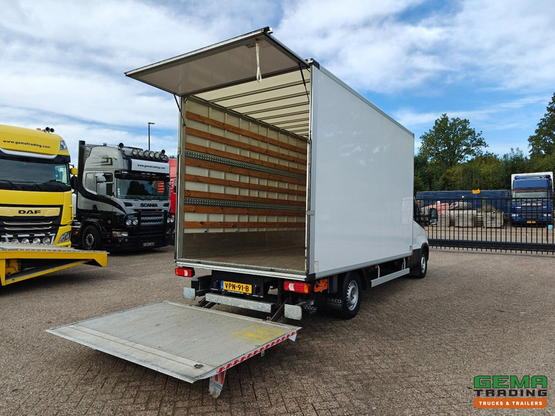Iveco 35S18 Hi-Matic 4x2 Dagcab Euro6E - Gesloten Bak 4.2M - Laadklep 1000KG - Navi - 03/2026 APK - Dostavno vozilo sa zatvorenim sandukom: slika 2 Iveco 35S18 Hi-Matic 4x2 Dagcab Euro6E - Gesloten Bak 4.2M - Laadklep 1000KG - Navi - 03/2026 APK - Dostavno vozilo sa zatvorenim sandukom: slika 2