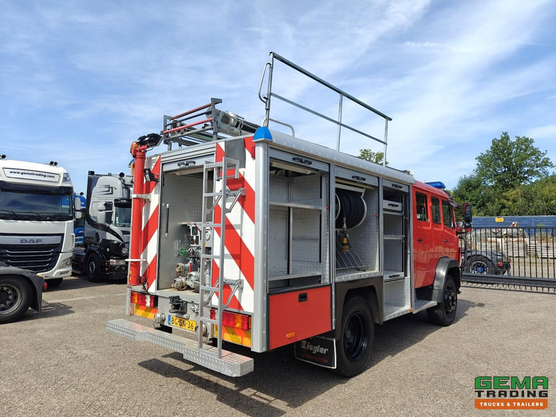 Mercedes-Benz 1124 AF 4x4 Dubbelcab 6Cil - 8 Pers - Ziegler TS - Tankautospuit TS09 LD2.800 HD265 T2.000 S40 - 04/2026 APK - Vatrogasni kamion: slika 3 Mercedes-Benz 1124 AF 4x4 Dubbelcab 6Cil - 8 Pers - Ziegler TS - Tankautospuit TS09 LD2.800 HD265 T2.000 S40 - 04/2026 APK - Vatrogasni kamion: slika 3