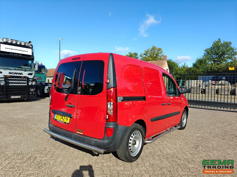 Mercedes-Benz Citan 108 CDI BlueEFFICIENCY Euro5L - Airco - 4-Seizoensbanden - Bluetooth Radio - Mali kombi: slika 4 Mercedes-Benz Citan 108 CDI BlueEFFICIENCY Euro5L - Airco - 4-Seizoensbanden - Bluetooth Radio - Mali kombi: slika 4