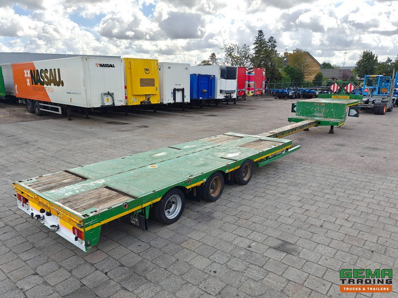Nooteboom MCO-42-03V/L SemiDieplader 12.4m - 3Assen Gedwongen Gestuurd - Afstandbediening - Uitschuifbaar 5.8m - Rongenpotten - Twistlocks - 07/2026 APK - Niska poluprikolica za prevoz: slika 2 Nooteboom MCO-42-03V/L SemiDieplader 12.4m - 3Assen Gedwongen Gestuurd - Afstandbediening - Uitschuifbaar 5.8m - Rongenpotten - Twistlocks - 07/2026 APK - Niska poluprikolica za prevoz: slika 2