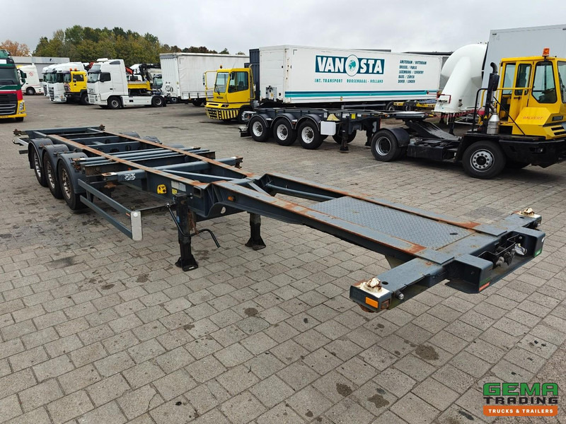 Schmitz Cargobull SCF 24 G 3-Assen MB - LiftAs - Schijfremmen - Vast Chassis - 2x20FT 1x30FT 40FT aansluiting - Poluprikolica za prevoz kontejnera/ Poluprikolica sa promenjivim sandukom: slika 4 Schmitz Cargobull SCF 24 G 3-Assen MB - LiftAs - Schijfremmen - Vast Chassis - 2x20FT 1x30FT 40FT aansluiting - Poluprikolica za prevoz kontejnera/ Poluprikolica sa promenjivim sandukom: slika 4