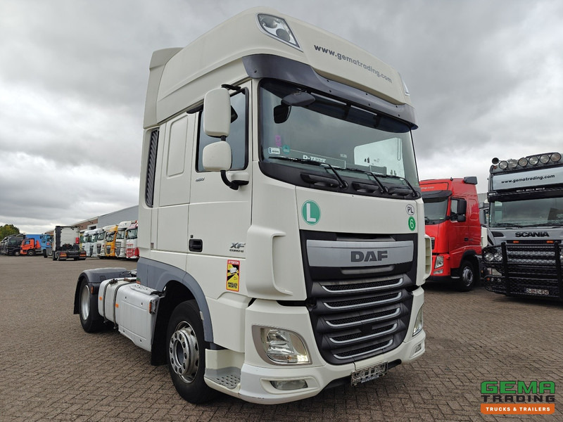 DAF FT XF460 4x2 SuperSpaceCab Euro6 - Handgeschakeld - Dubbele Tanks - 800.000km - Tegljač: slika 2 DAF FT XF460 4x2 SuperSpaceCab Euro6 - Handgeschakeld - Dubbele Tanks - 800.000km - Tegljač: slika 2