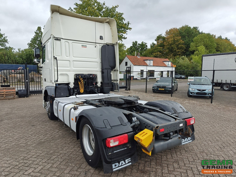 DAF FT XF460 4x2 SuperSpaceCab Euro6 - Handgeschakeld - Dubbele Tanks - 800.000km - Tegljač: slika 4 DAF FT XF460 4x2 SuperSpaceCab Euro6 - Handgeschakeld - Dubbele Tanks - 800.000km - Tegljač: slika 4