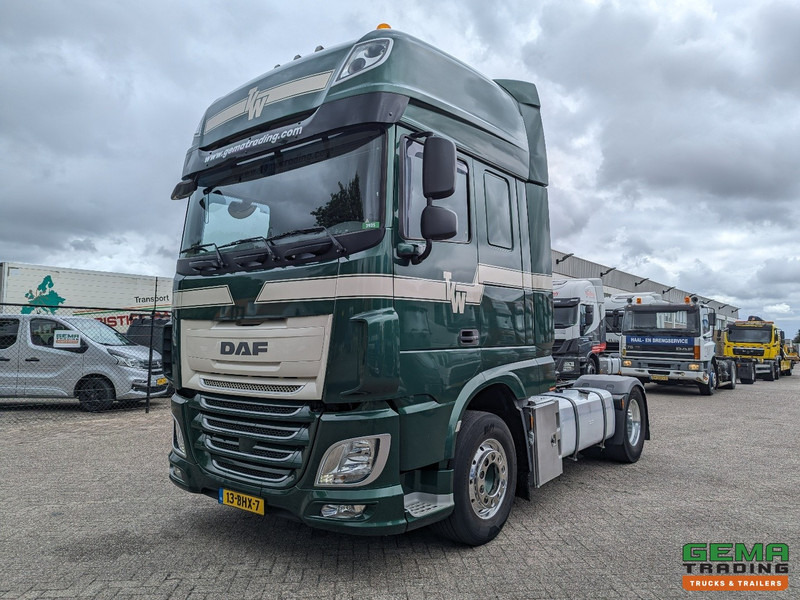 DAF XF 440 FT 4x2 Superspacecab Euro6C - ADR - Dubbele tanks - Standairco - SMARTtachoV2 - 01/2026 APK - Tegljač: slika 1 DAF XF 440 FT 4x2 Superspacecab Euro6C - ADR - Dubbele tanks - Standairco - SMARTtachoV2 - 01/2026 APK - Tegljač: slika 1