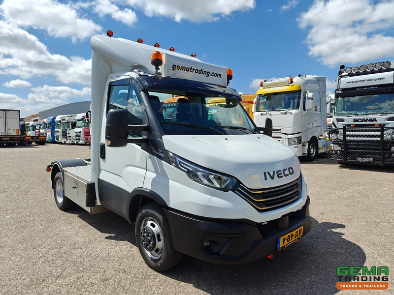 Iveco 42-180 Hi-Matic 4x2 Euro6E - BE-Trekker - Als Nieuw - Trekhaak en Schotel - SMARTtachoV2 - 11/2027 APK - Tegljač: slika 2 Iveco 42-180 Hi-Matic 4x2 Euro6E - BE-Trekker - Als Nieuw - Trekhaak en Schotel - SMARTtachoV2 - 11/2027 APK - Tegljač: slika 2