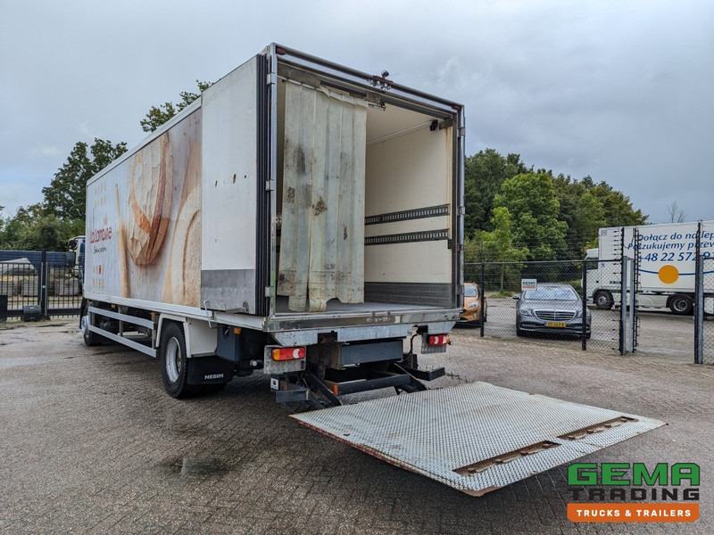 Volvo FL210 4x2 Daycab 18Ton Euro5 Handgeschakeld - Koel-VriesBak 8.40M - Frigo Block - Laadklep 1500KG - Izotermički kamion: slika 4 Volvo FL210 4x2 Daycab 18Ton Euro5 Handgeschakeld - Koel-VriesBak 8.40M - Frigo Block - Laadklep 1500KG - Izotermički kamion: slika 4