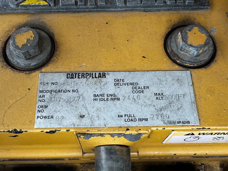 Teleskopski upravljač Caterpillar TH63 4X4X4 Telehandler: slika 19