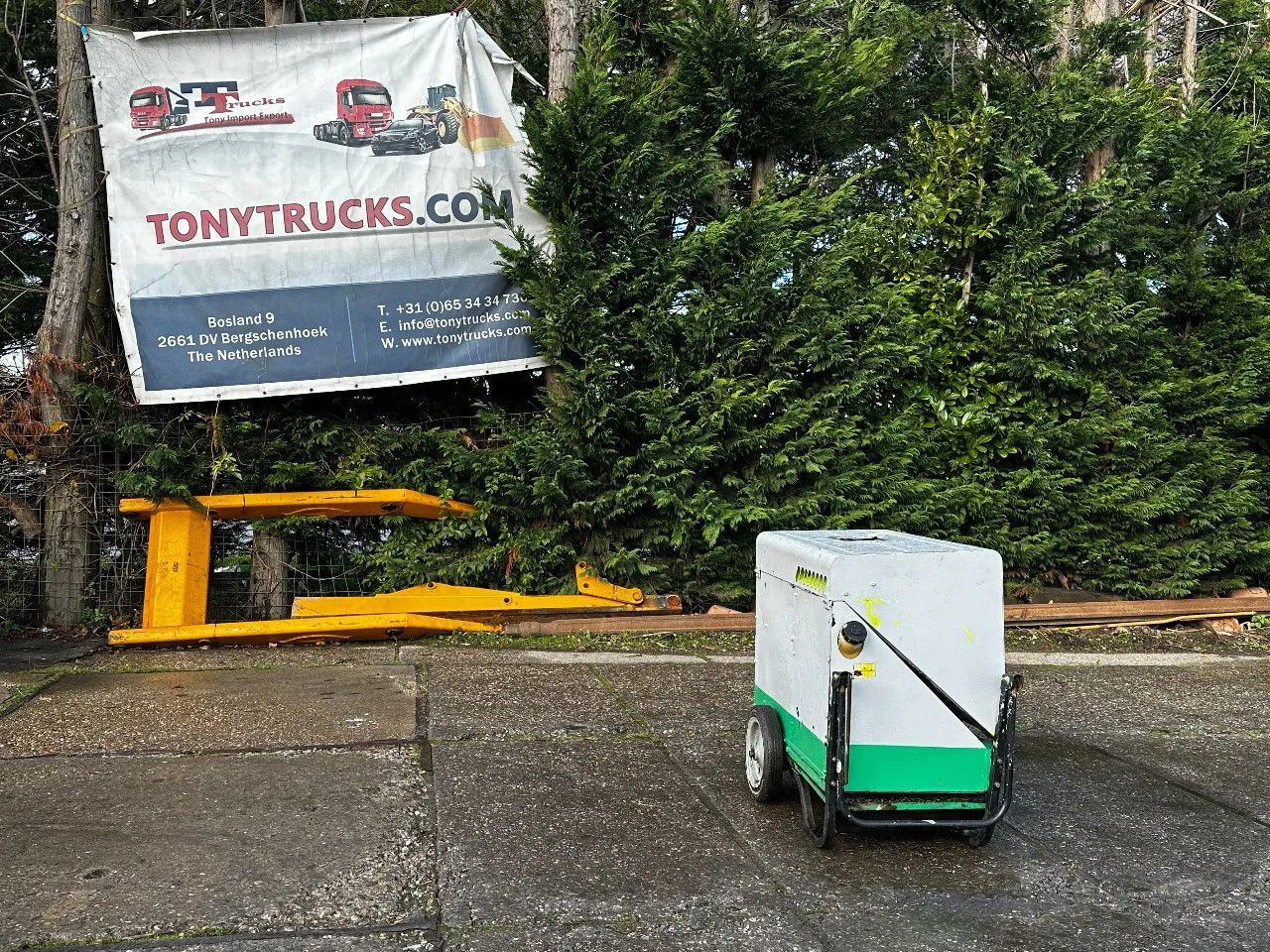 Pramac P6000S2 6KVA Generator Pramac P6000S2 6KVA Generator - Set generatora: slika 1 Pramac P6000S2 6KVA Generator Pramac P6000S2 6KVA Generator - Set generatora: slika 1