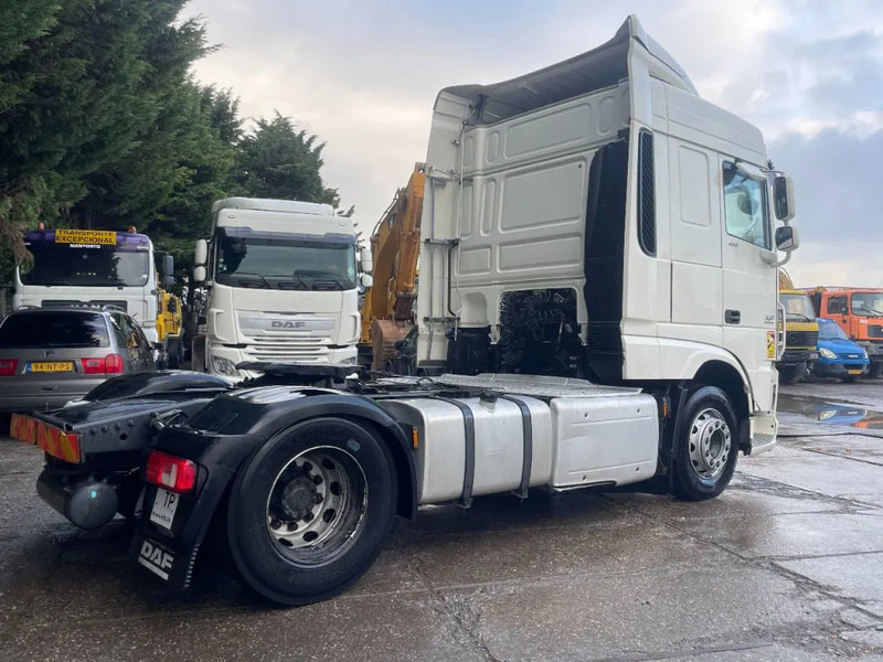 DAF XF 106.460 4X2 Tractor-unit Spring/Air Retarder Euro6 - Tegljač: slika 4 DAF XF 106.460 4X2 Tractor-unit Spring/Air Retarder Euro6 - Tegljač: slika 4