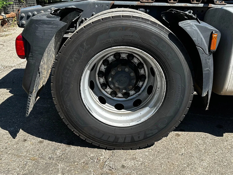 DAF XF 460 4X2 Tractor-unit Spring/Air Retarder ACC Euro6 - Tegljač: slika 5 DAF XF 460 4X2 Tractor-unit Spring/Air Retarder ACC Euro6 - Tegljač: slika 5