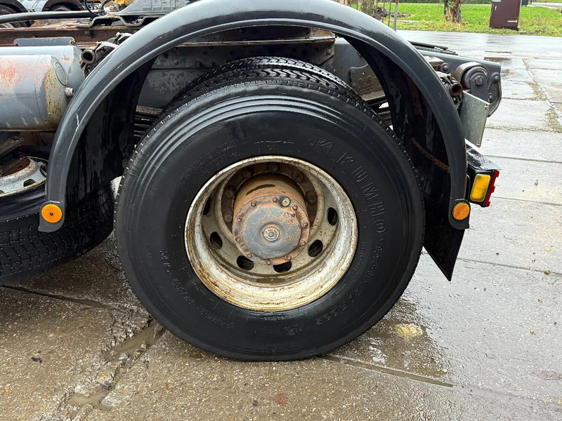 Mercedes-Benz SK 2038 V8 4X2 Tractor-unit Spring/Spring EPS Manual Gear PTO - Tegljač: slika 5 Mercedes-Benz SK 2038 V8 4X2 Tractor-unit Spring/Spring EPS Manual Gear PTO - Tegljač: slika 5