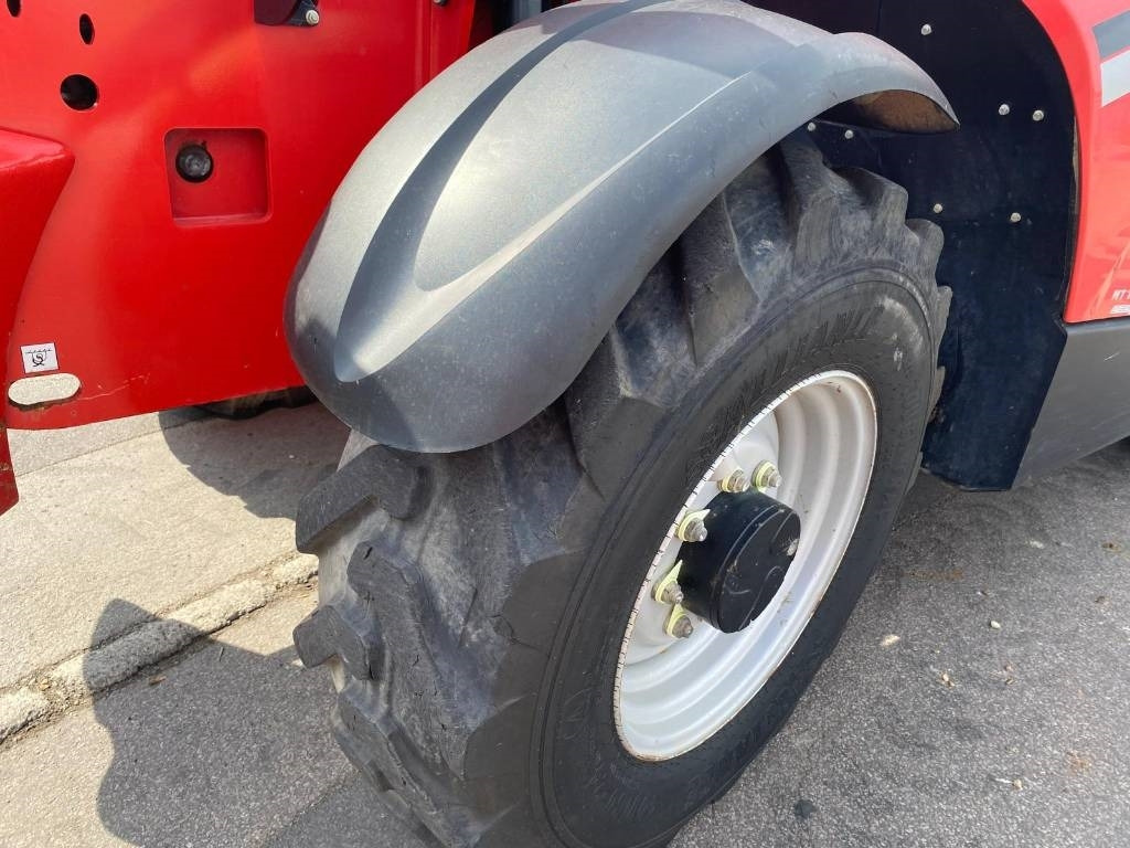 Teleskopski upravljač Manitou MT 1335: slika 22